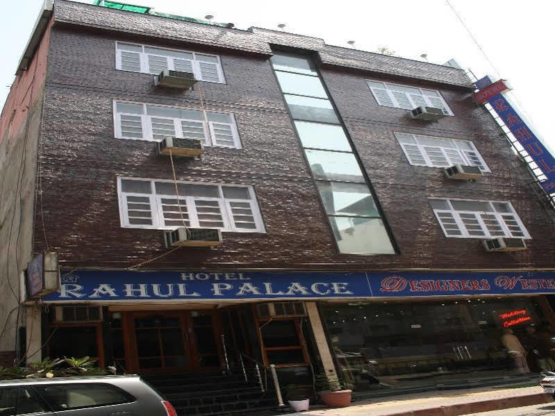 Hotel Rahul Palace Nova Deli Exterior foto